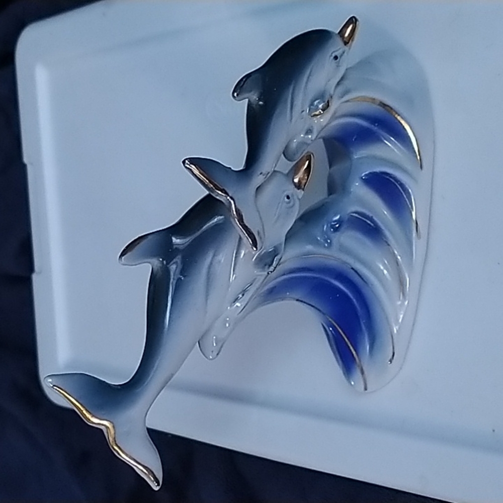 SOLD VTG Super Adorable Dolphins on A Wave